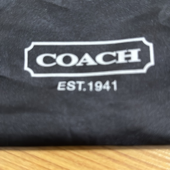 Coach purse - Picture 2 of 10